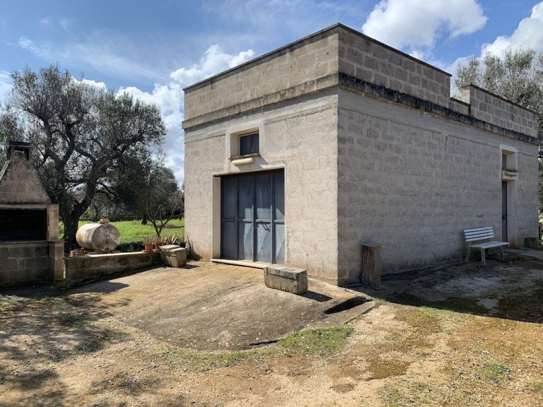 1. Hemp insulation project in San Vito, Puglia – Preparation